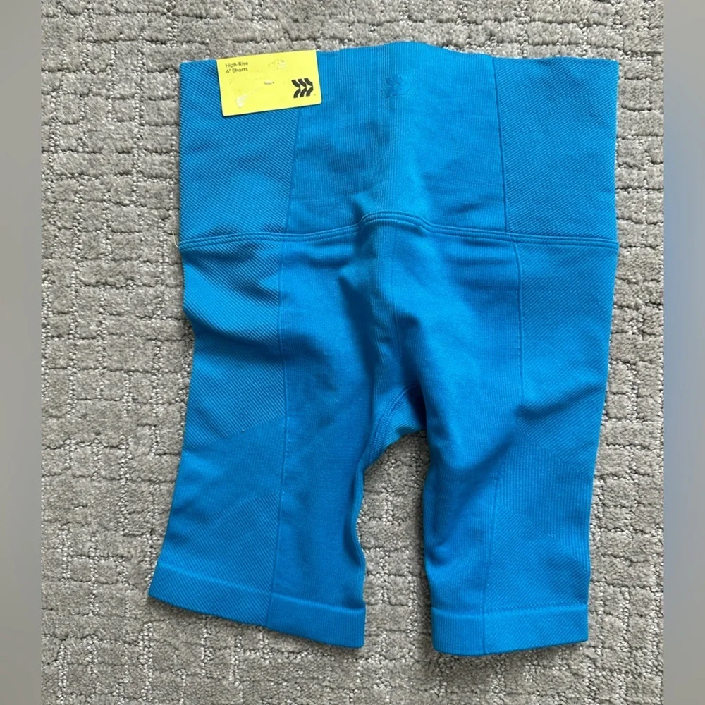 All in Motion Women Shorts Seamless Bike High Rise Rib 6